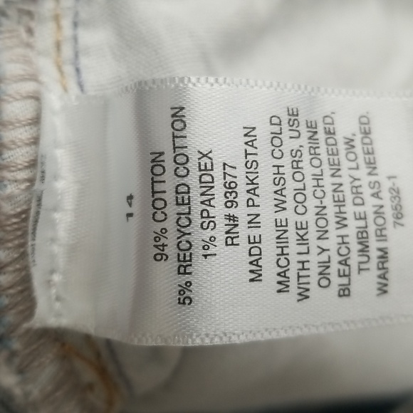 a.n.a. High rise Boyfriend short 5 in inseam NWT - Picture 5 of 5